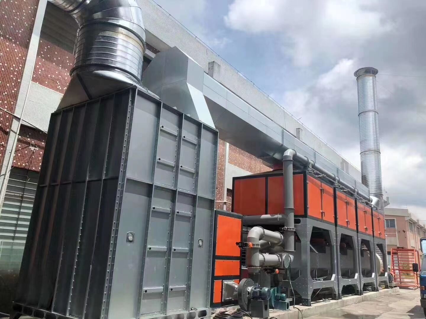 噴塑廢氣需要用什么處理工藝比較好？